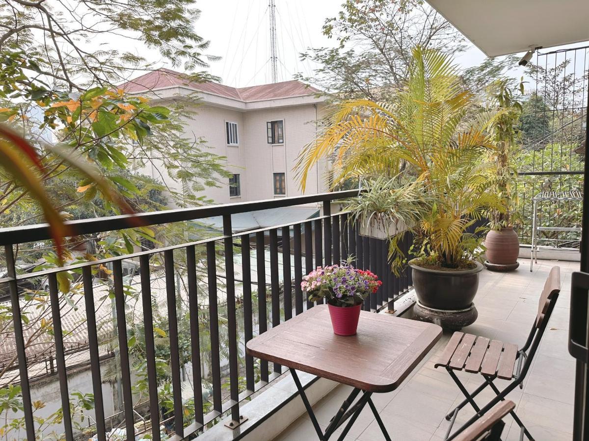 Luxe Paradise Residence Trinh Cong Son Ханой Екстер'єр фото